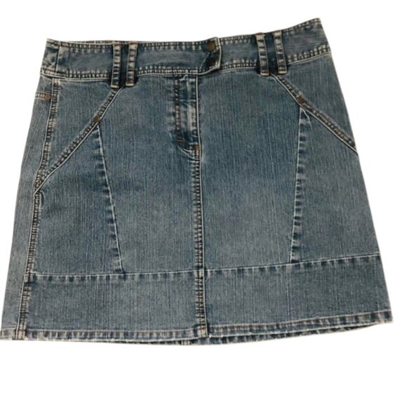 Vintage Calvin Klein Denim Skirt - 13 - Picture 7 of 11